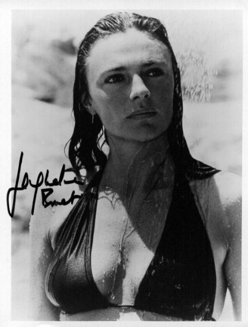 Jacqueline Bisset 1 10x8 Excellent Signature