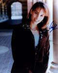  Amy Jo Johnson 2 (10x8)   Excellent Signature.