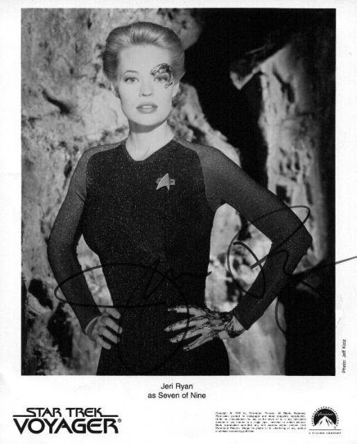  Jeri Ryan 1 (10x8)   Excellent Signature.