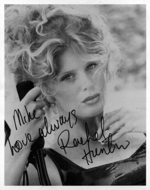  Rachel Hunter 2 (10x8)   Excellent Signature.