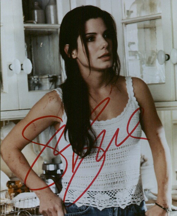  Sandra Bullock 3 (10x8)   Excellent Signature.