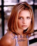  Sarah Michelle Gellar 4 (10x8)   Excellent Signature.