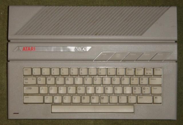 1985: Atari 65XE